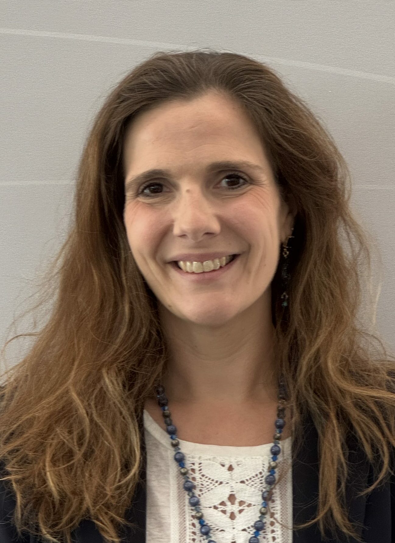 Cécile<br>Perret